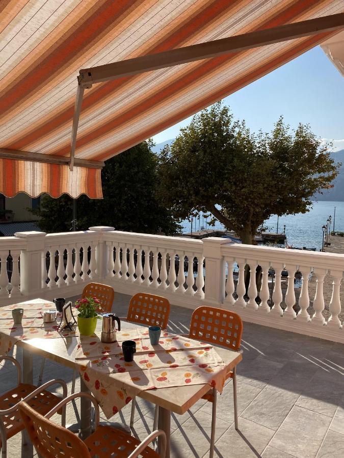 Casa Balansina Lake View Brenzone sul Garda Luaran gambar